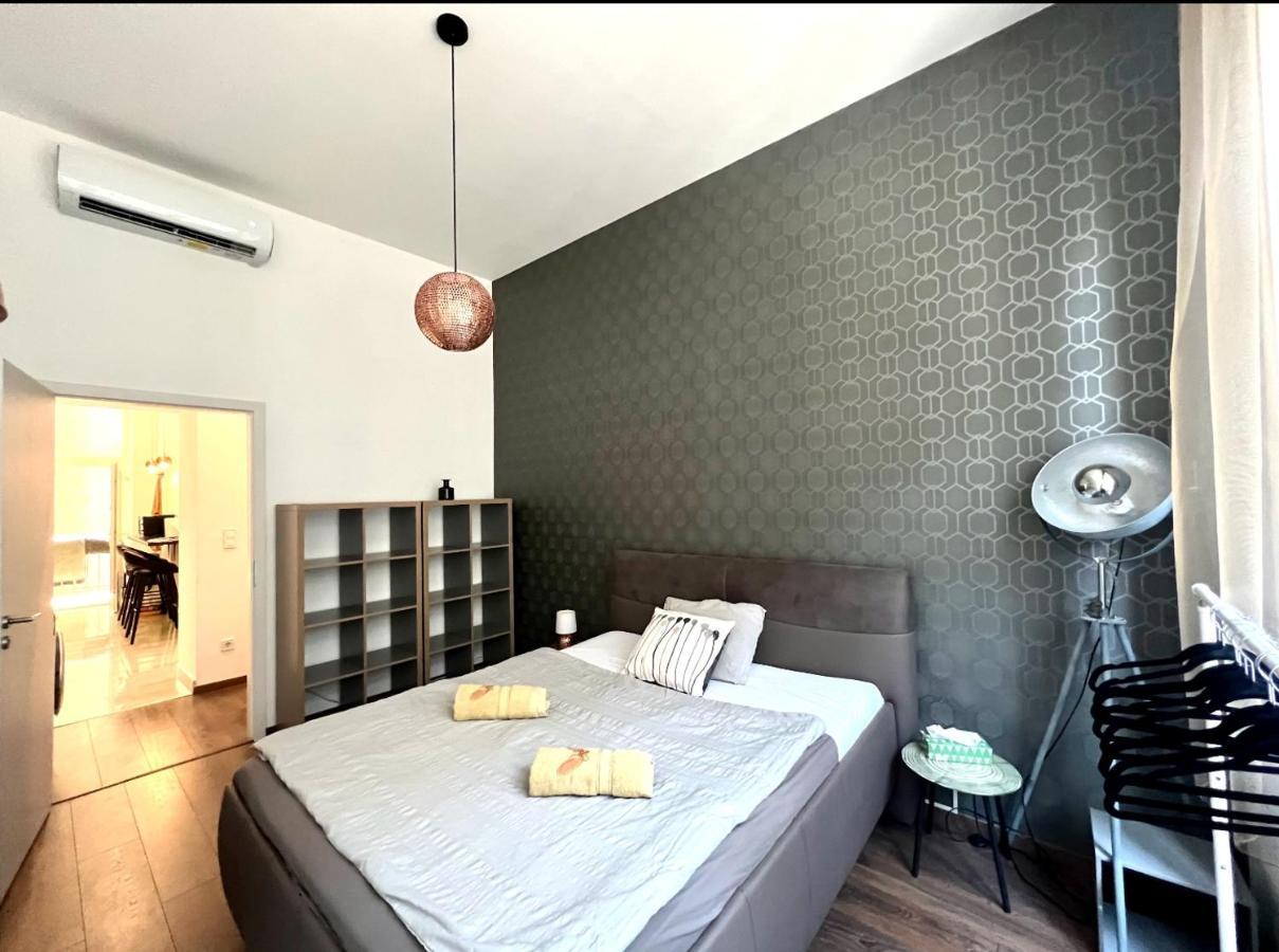 Wonderful Design Apartment In The City Centre 부다페스트 외부 사진